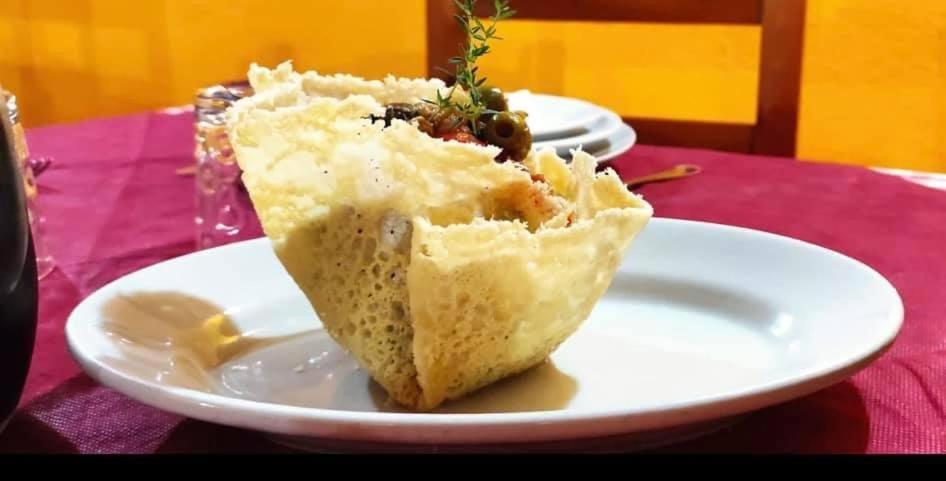 Agriturismo Santa Lucia 트라탈리아스 외부 사진