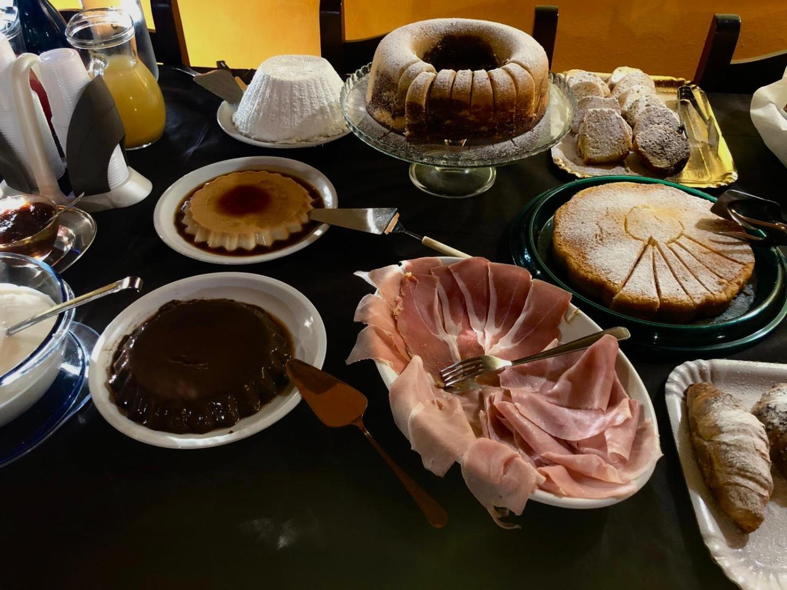 Agriturismo Santa Lucia 트라탈리아스 외부 사진