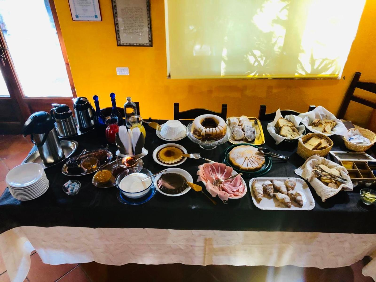 Agriturismo Santa Lucia 트라탈리아스 외부 사진